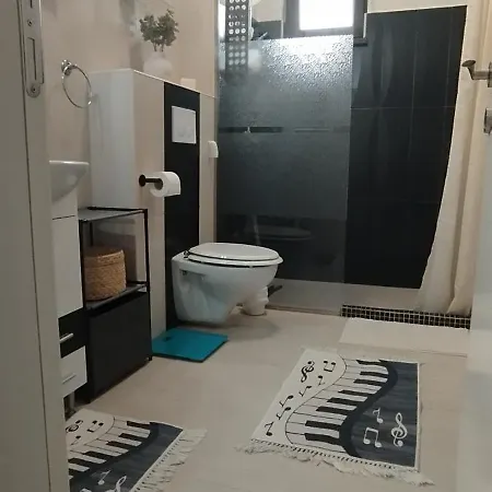 Aproape De Mare Apartment